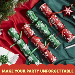 Enjoyable Gathering 12pcs No Snap Red and Green Snowflake Christmas Crackers