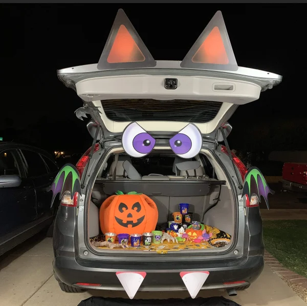 Halloween Bat Trunk or Treat Garage Decoration