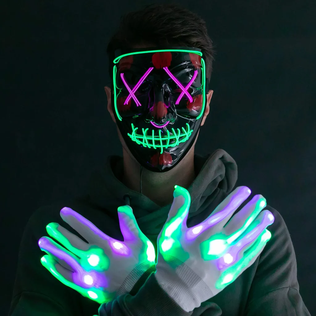 scary mask - Playground