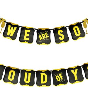Paper Prints Banner “We Are So Proud of You” + Hanging Decor