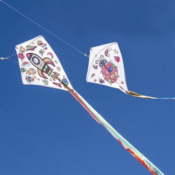 DIY Diamond Kite with Watercolor Pens and String