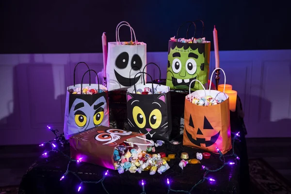 24pcs Paper Halloween Gift Bags with Handles