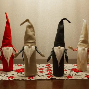 4pcs Christmas Gnome Wine Bottle Covers