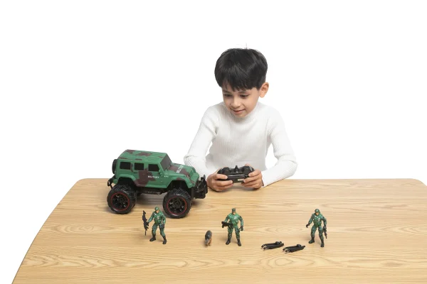 Military Remote Control Vehicle Set with Army Action Figures