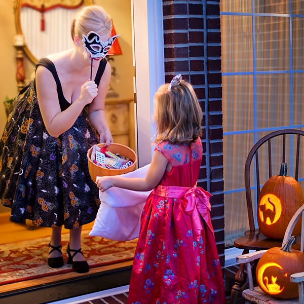 You are currently viewing How to hold a budget-friendly Halloween party for kids?