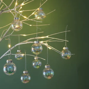 Ultimate Guide on How to Decorate a Christmas Tree Professionally