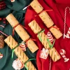 8pcs No Snap Christmas Party Crackers In Classic Design