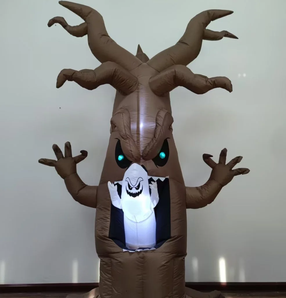 scary-tree-inflatable