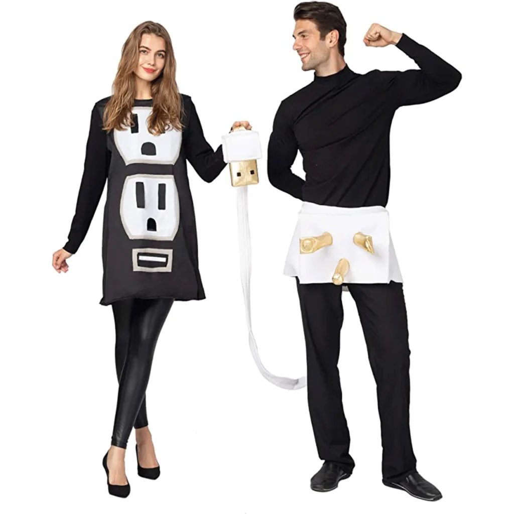 usb-plug-and-socket-funny-costumes