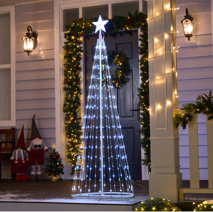 You are currently viewing 42 BEST Christmas Porch Decorations of the Holidays