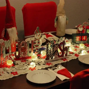 Budget-friendly christmas table decorations 2023