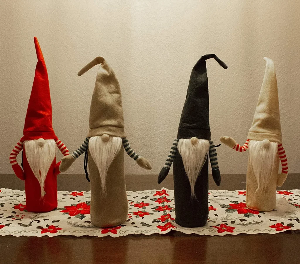 4pcs Gnome Wine Bottle Covers Christmas Bathroom Decor