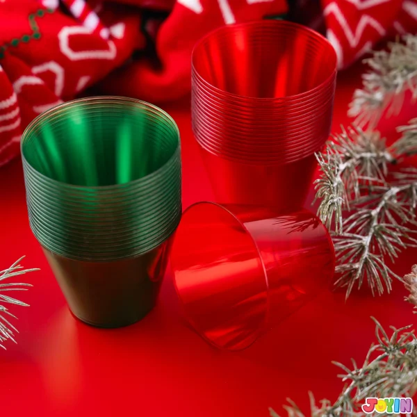 https://www.joyfy.com/wp-content/uploads/2023/11/36Pcs-9-OZ-Christmas-Red-and-Green-Plastic-Drinking-Cups-7-600x600.webp