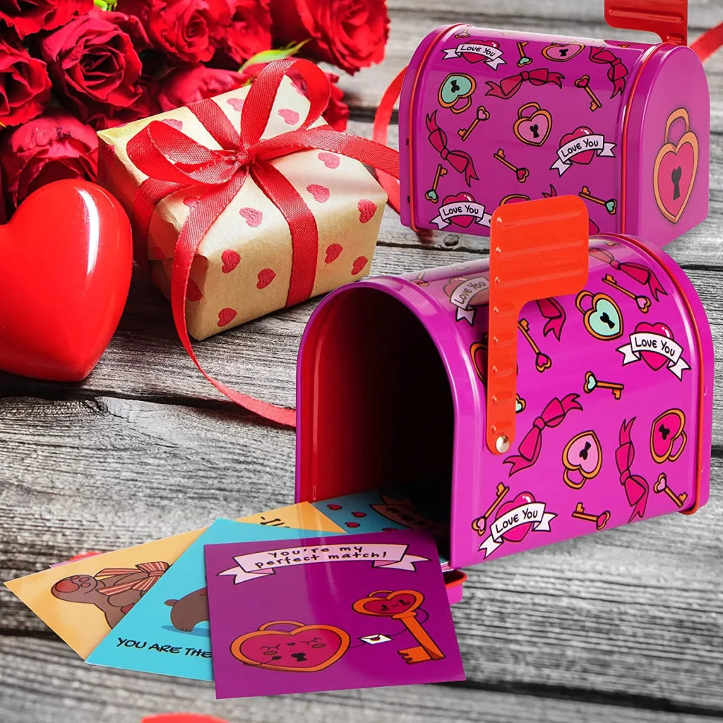 Mini Tin Mailbox with Valentines Card