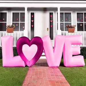 Best Outdoor Valentine Decorations for a Sweet Yard