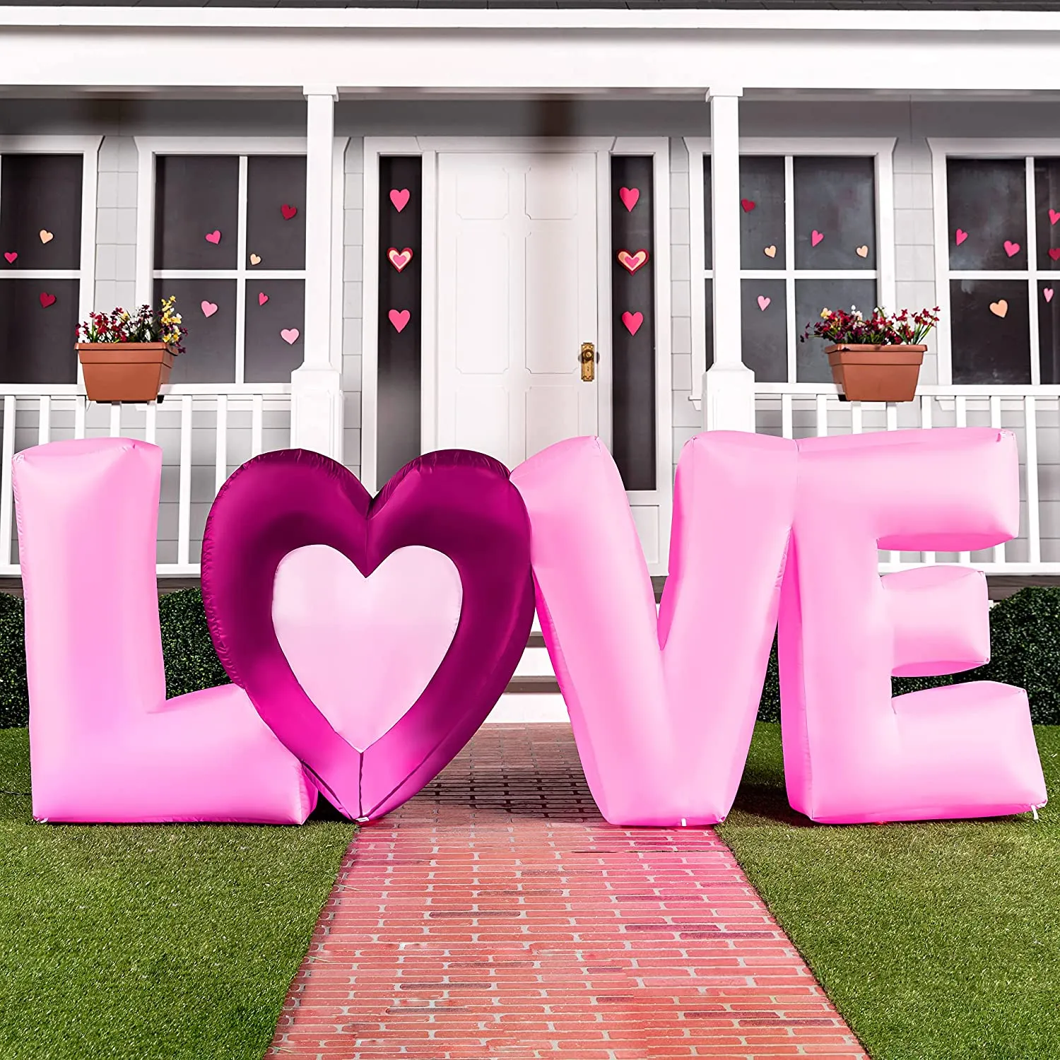 You are currently viewing How to decorate your home for Valentine’s Day?