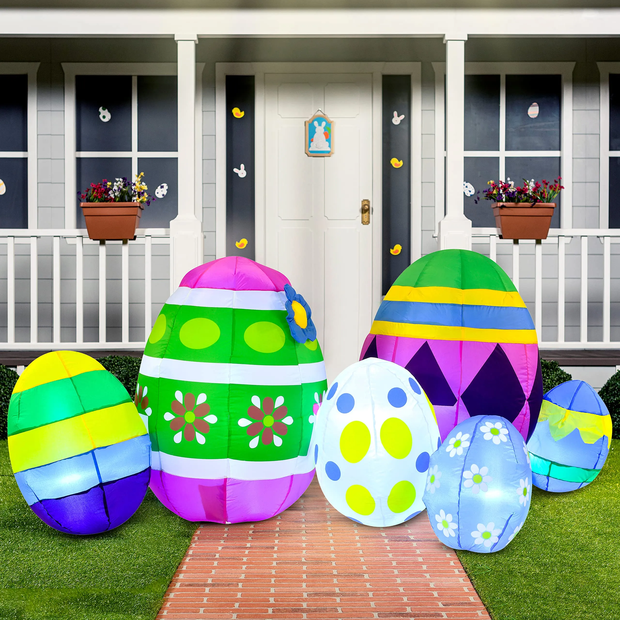 You are currently viewing Are there inflatable Easter decorations specifically designed for apartments or balconies?